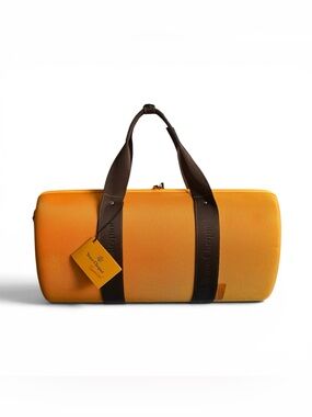 Veuve Clicquot Champagne Traveller Bag Insulated Luxury Cooler Handbag
